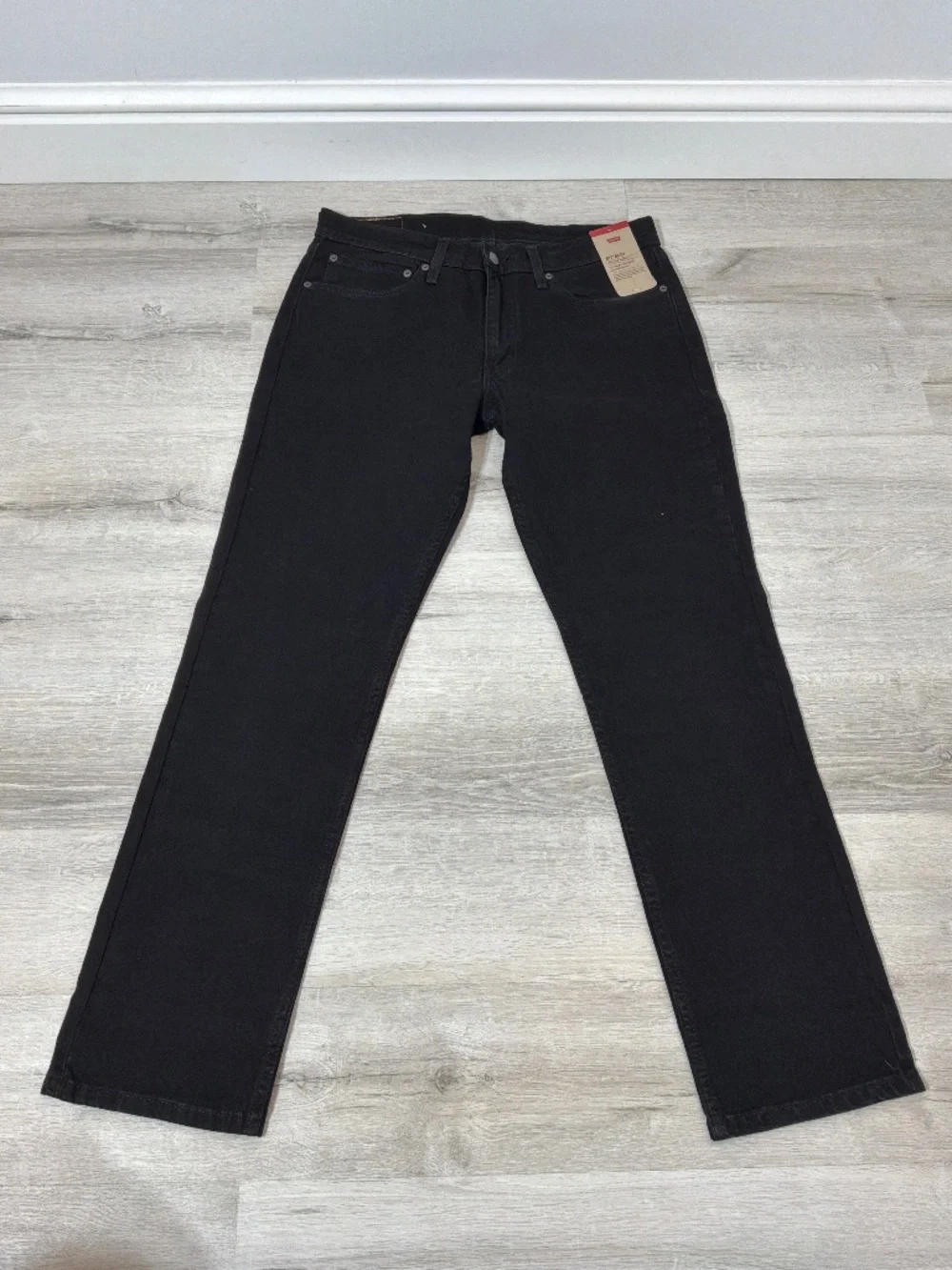 NWT Levi’s Black 511 Slim Stretch Jeans Size 34 x 32